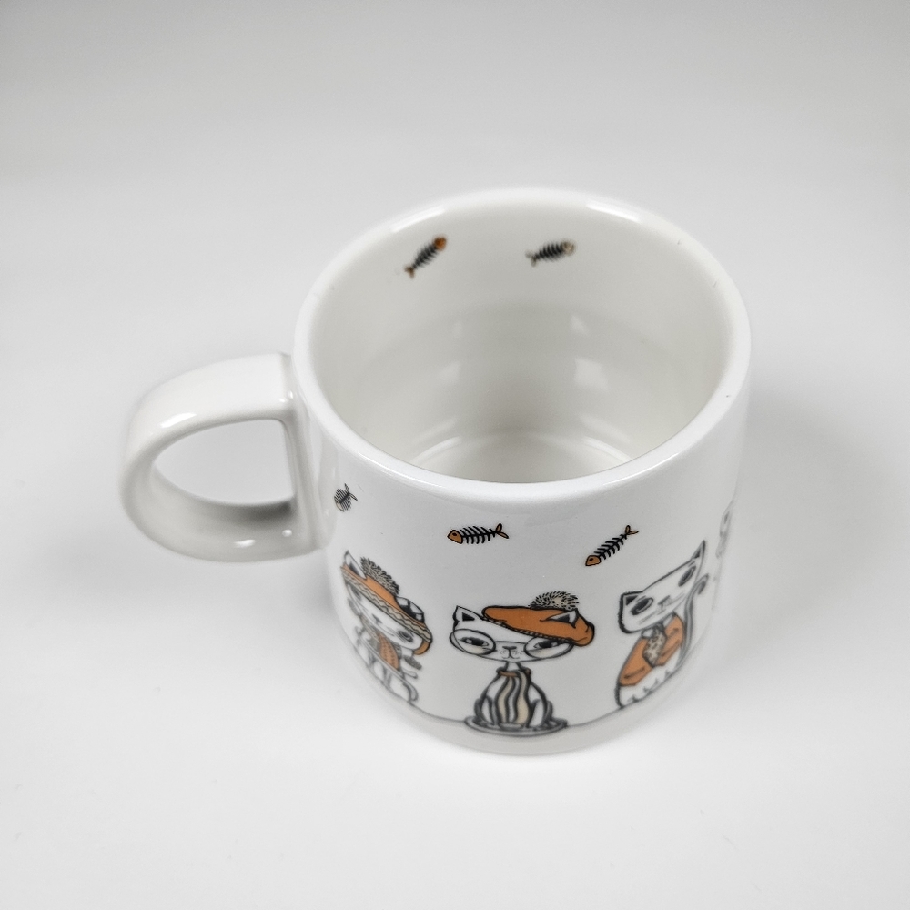BIA Cordon Bleu Paws Cafe Cat Mug - Picture 3 of 8